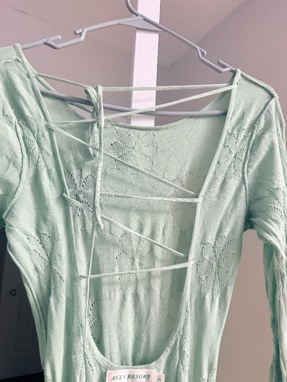 Astra Resort Rafaella Dress- size Small - Picture 6 of 6